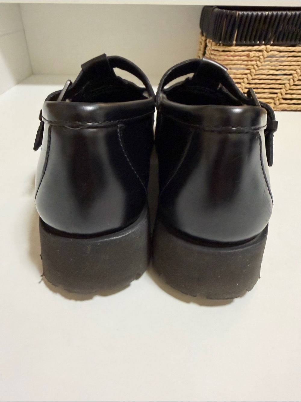 G.H. Bass & Co. Fisherman Mary Jane loafers Black Leather 8.5 - Picture 5 of 13
